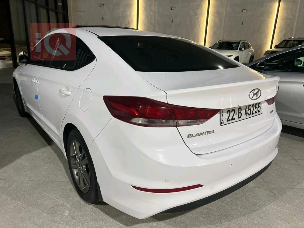 هيونداي النترا